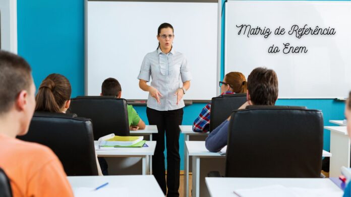 Professora aula do Enem